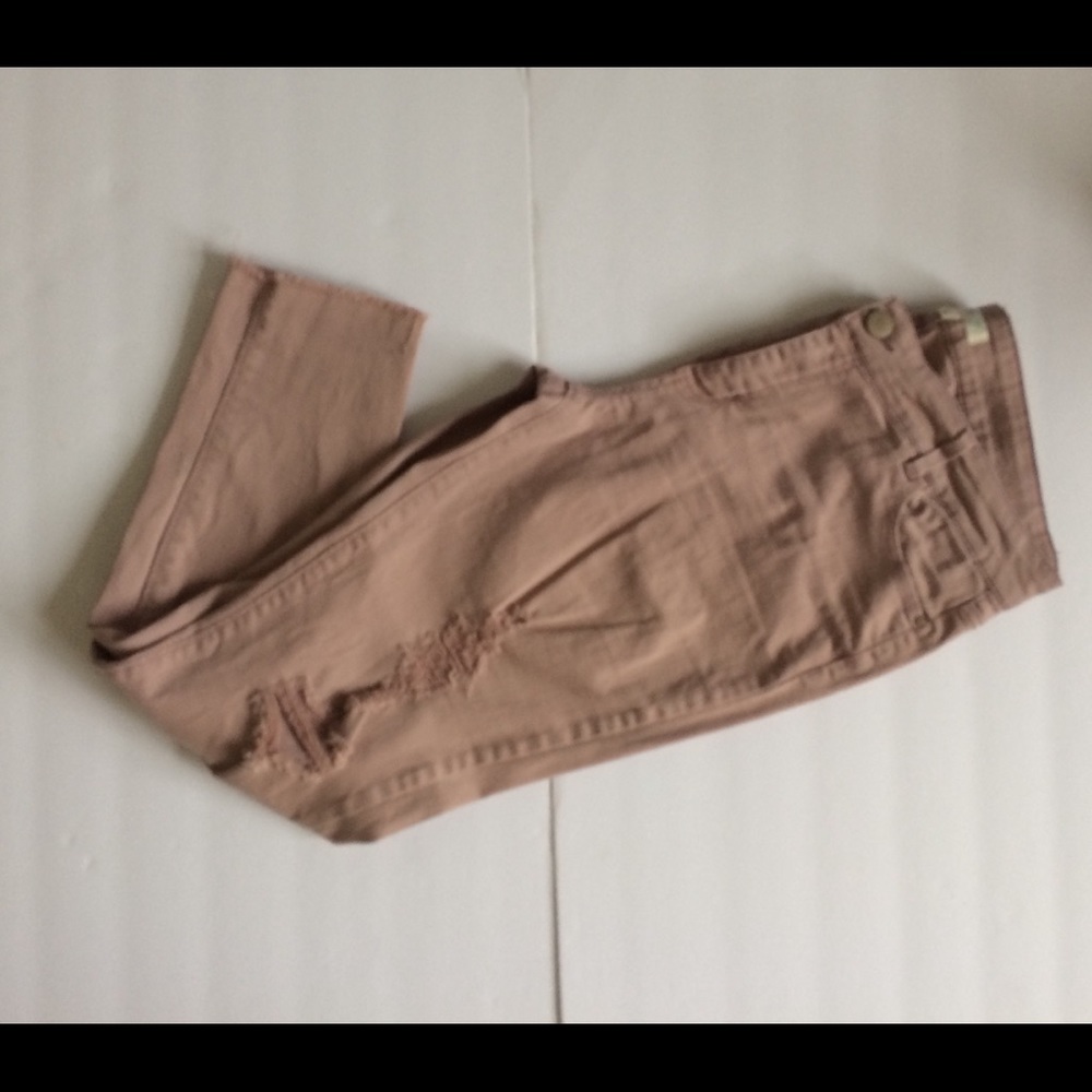 Distressed jeans - Picture 6 of 8